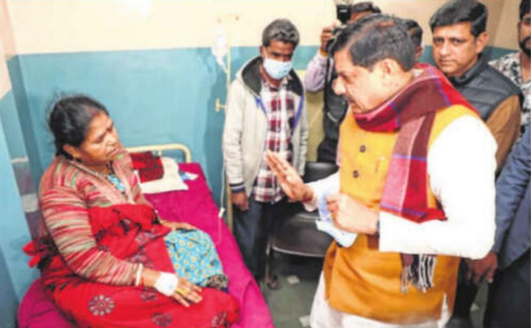 CRISIS DEEPENS: CM, MAYOR DIFFER ON TOLL
