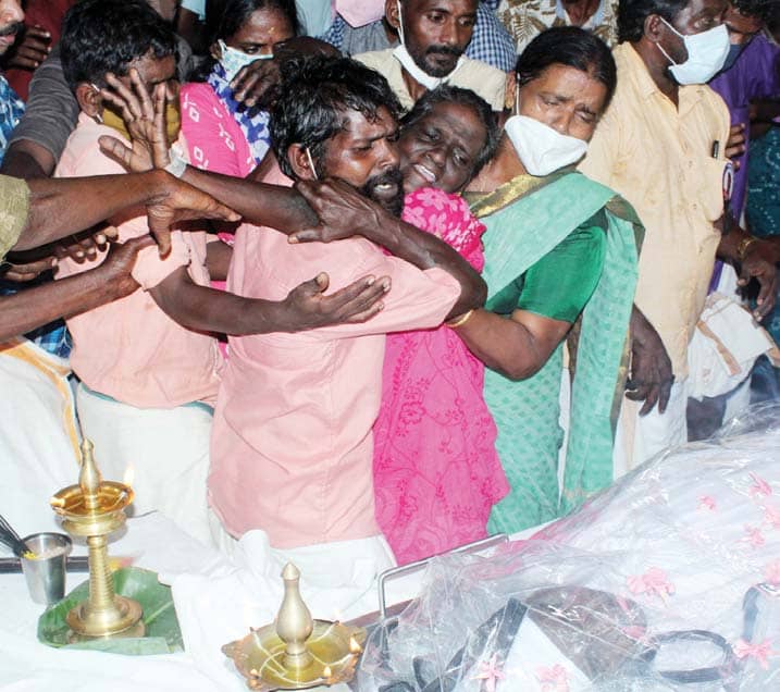 ദീപുവിന്റെ മരണകാരണം തലയിലേറ്റ ക്ഷതം