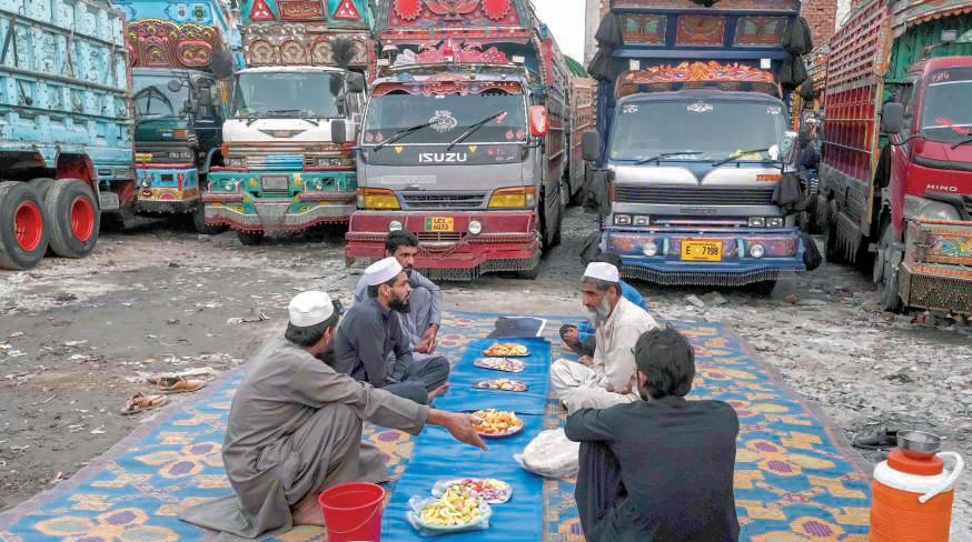 Militants attack passenger train, take several hostages
