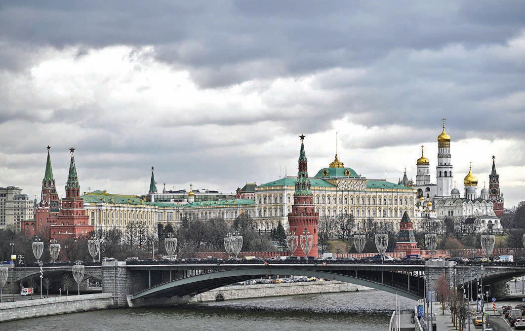 EU countries back new tariffs on Russian fertilisers, farm products