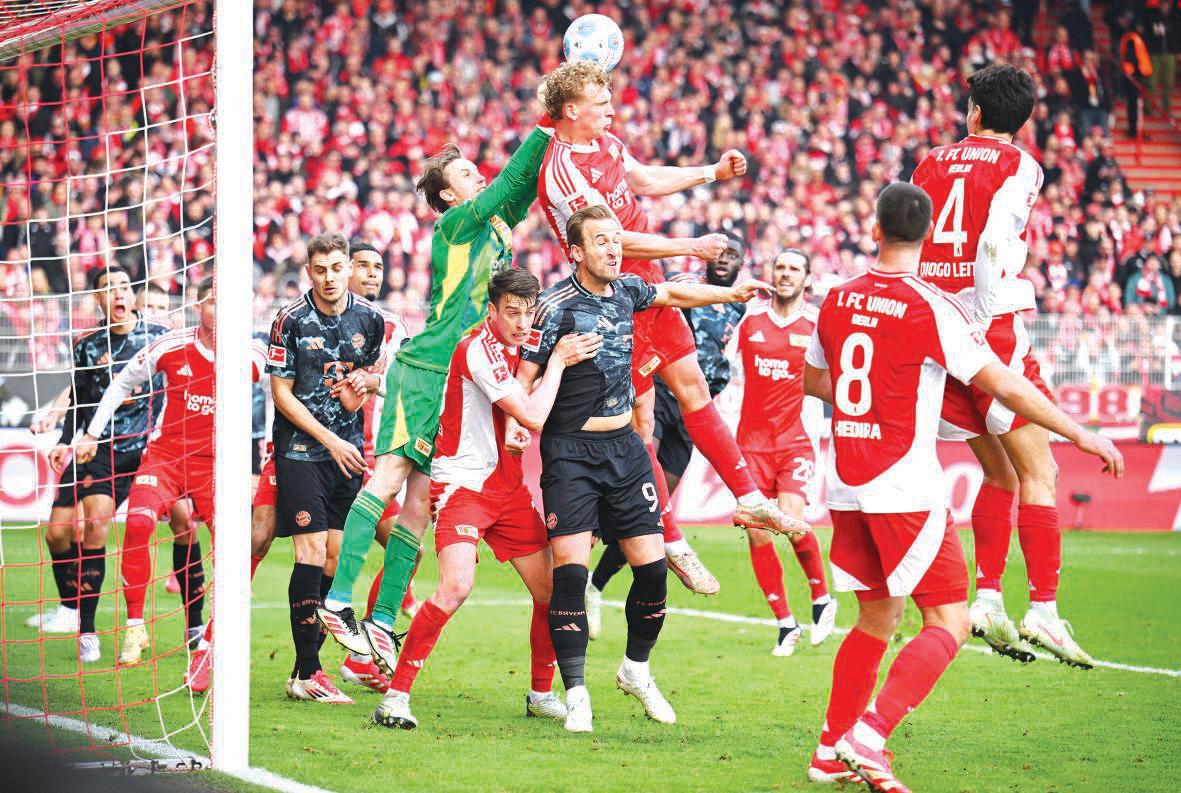 Bayern held at Union to leave title door ajar, Gladbach win