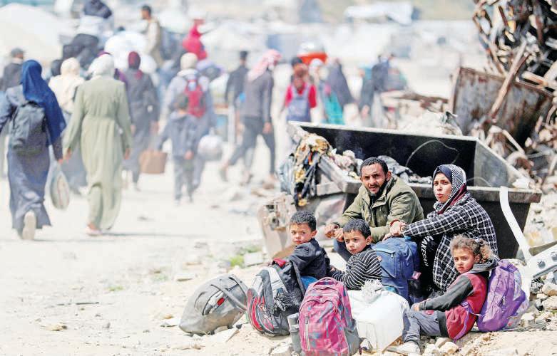 Israel bombards Gaza leaving over 400 dead