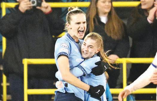 Barca eye women’s CL semis, City hand Chelsea first defeat of season