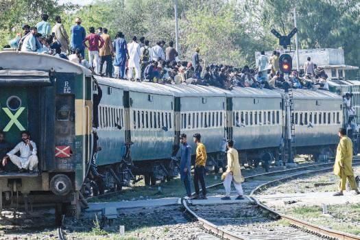 CM orders to stop transporters from overcharging