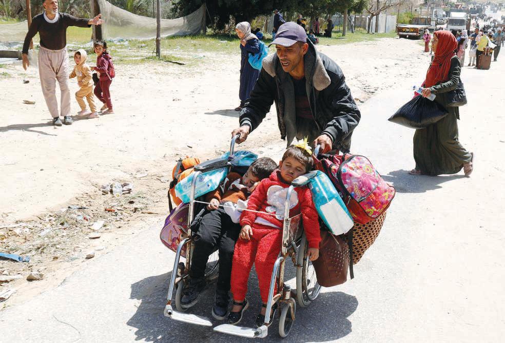 Gazans flee Rafah after Israel military orders evacuation