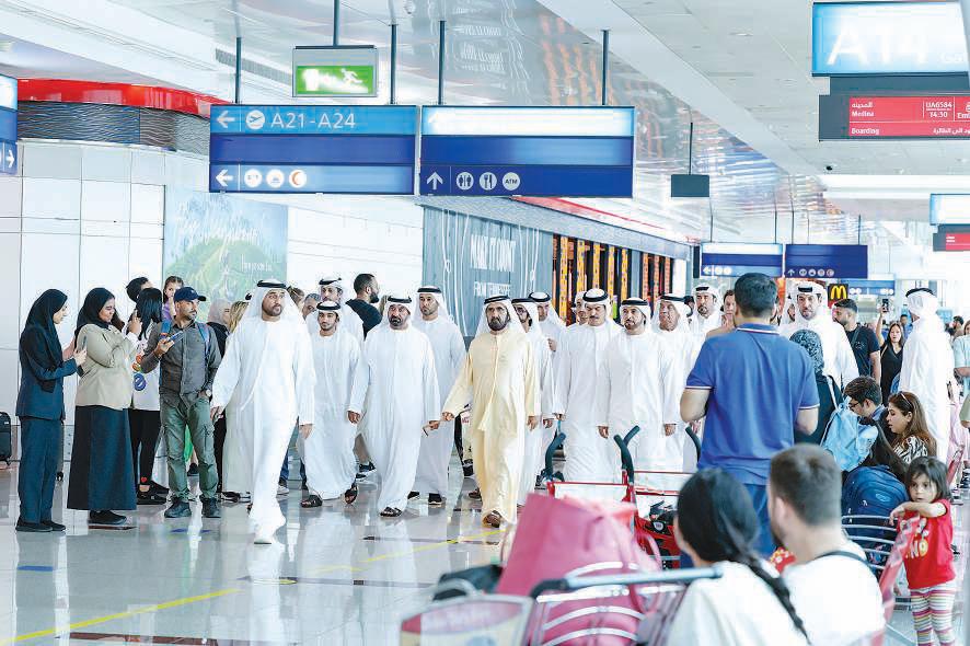 Sheikh Mohammed hails Dubai airport officer's service