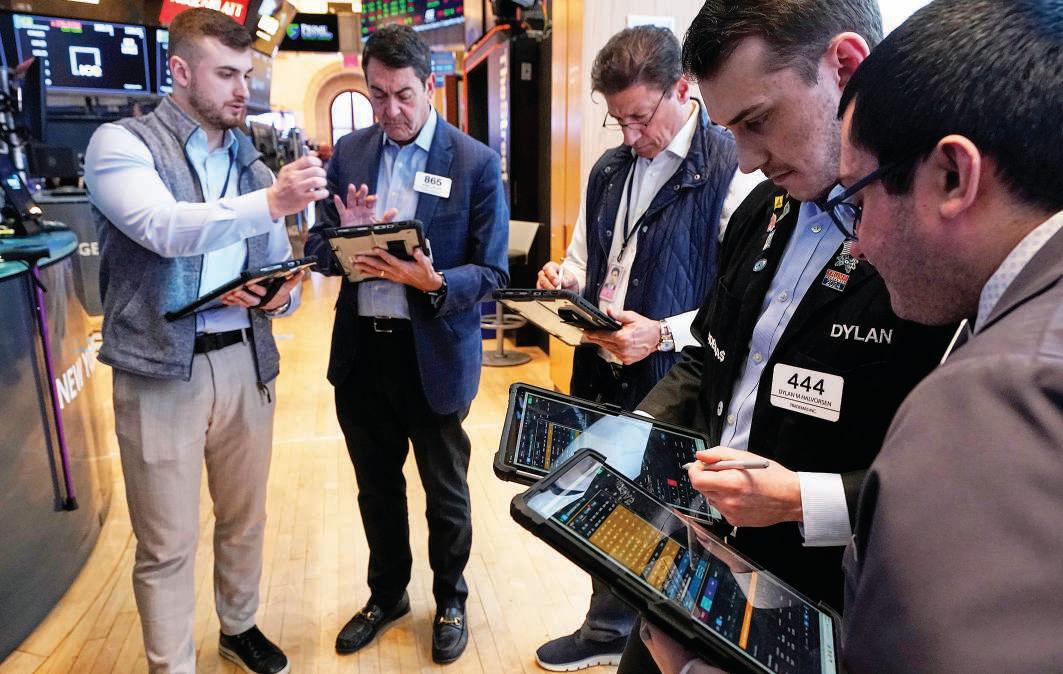 Capital.com offers global investors access to UAE stocks