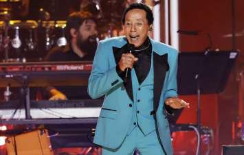 Robinson is ready to bring his timeless hits to audiences
