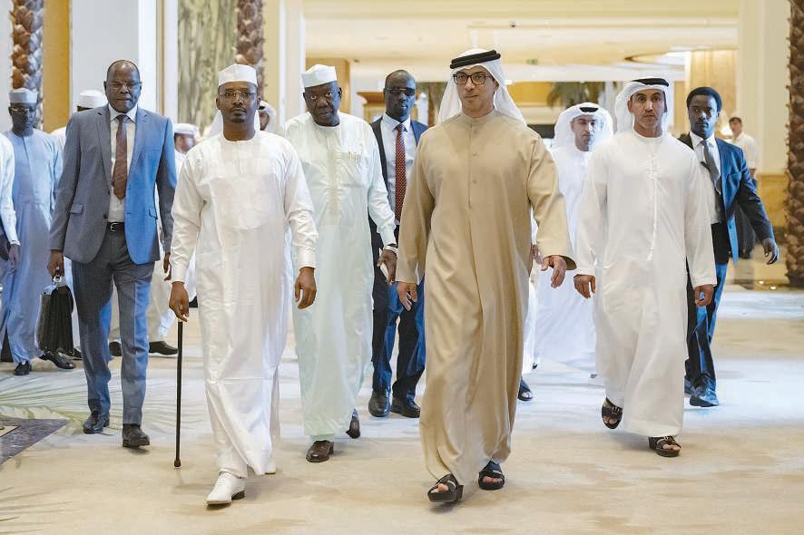 Sheikh Mansour, President of Chad discuss ways to boost ties