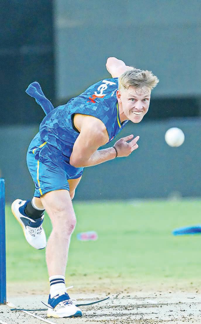 Chennai and Hyderabad look to keep playoff hopes alive in crucial clash