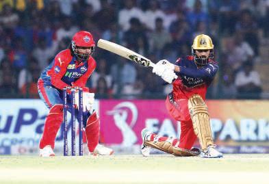 Pandya and Kohli help RCB rout DC by six wickets to go top, Mumbai register fifth straight victory