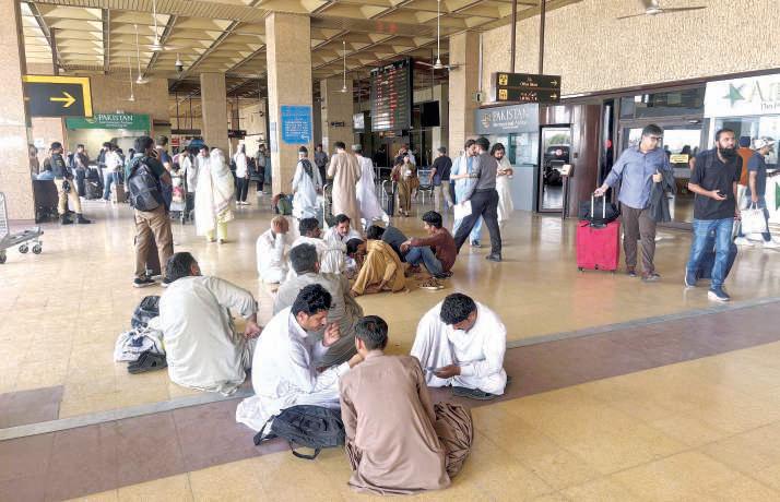 India, Pakistan trade fire as tensions flare