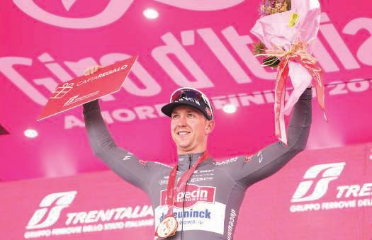 Groves wins neutralised Giro sixth stage, former winner Hindley abandons