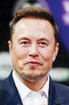 Trump sends Musk out of White House with gold key