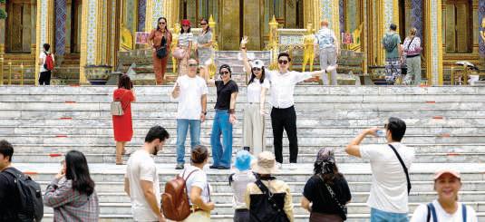 Thailand boosts troops on Cambodia border