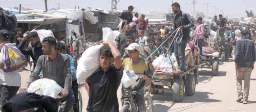 Israeli fire kills 34 Gazans waiting for aid