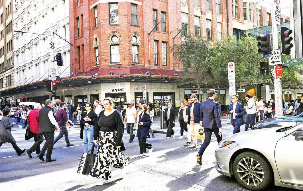 Australia's inflation hits 3.5-year low, greenlighting July rate cut