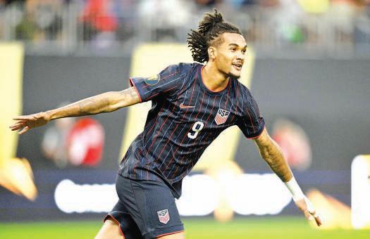 US move into semis, Guatemala stun Canada at Gold Cup