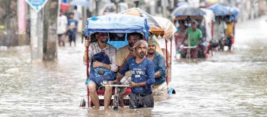 Govt releases Rs10.66b for flood-hit states