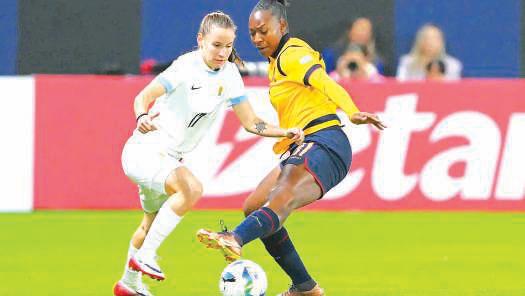 Hosts Ecuador hold Uruguay in Women's Copa America opener