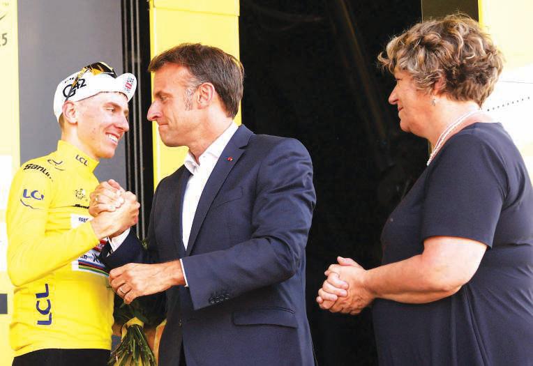 Pogacar retakes Tour lead in crushing mountain win