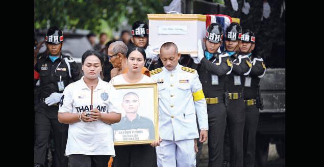 Thai, Cambodia trade truce breaking allegations