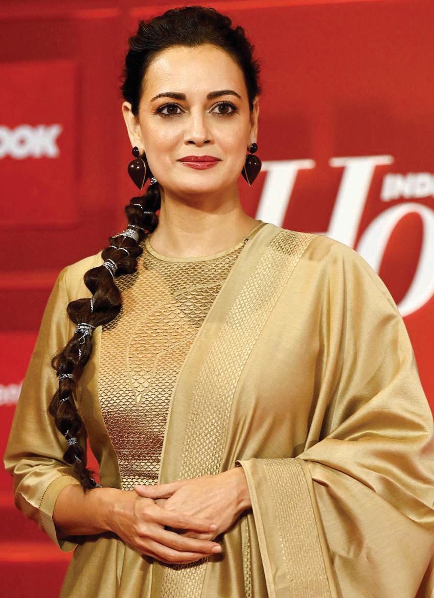 Dia Mirza pays heartfelt tribute to her mother while receiving award