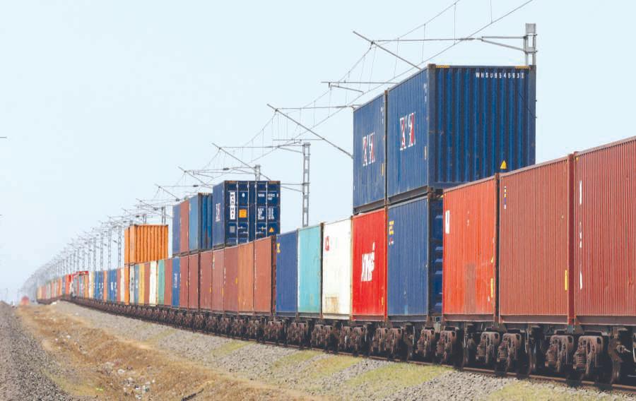 Indian exports face blow as US enforces steep new trade tariffs