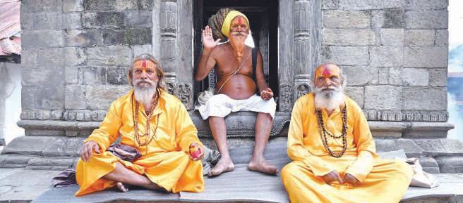 Nepal's naked ruling celebrated by holy men