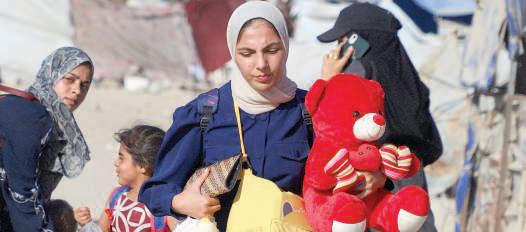Pope Leo decries 'forced exile' of Gaza civilians
