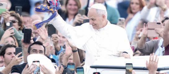 Pope to visit Turkey, Lebanon on 1st foreign trip