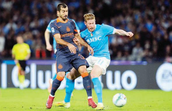 Napoli down Inter to go top, Milan and Pisa share spoils