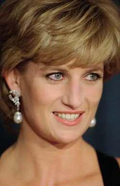 Wearing only black for October changed my mindset deeply