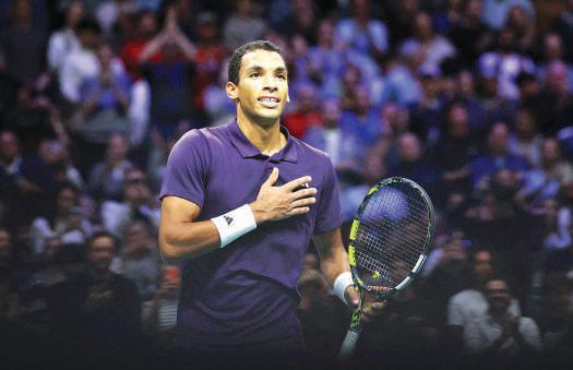 Canada's Auger-Aliassime edges Bublik to reach title showdown at Paris Masters