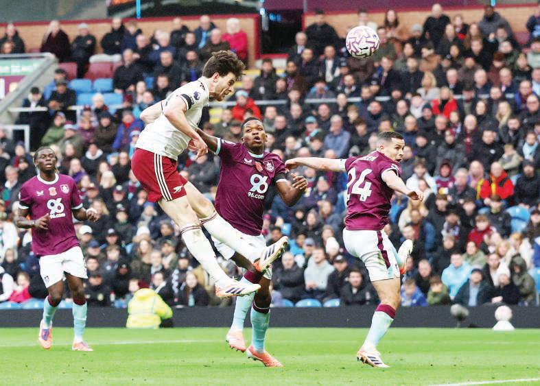 Arsenal cruise against Burnley to extend lead as Forest hold United