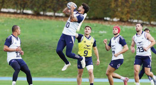 Springboks bring back big guns for French battle as Kolisi reaches milestone