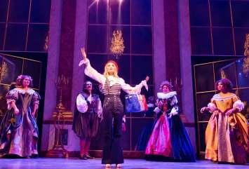 'The Queen of Versailles' gets lost in a Hall of Mirrors