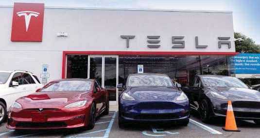 Tesla's China sales fall to 3-year low