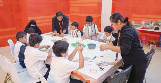 'Autonomous Hands' workshop held for children