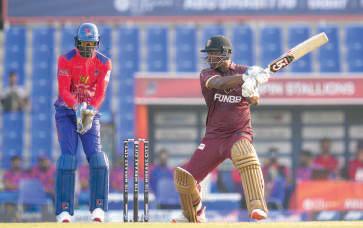 Warriors edge Stallions in last-ball nail-biter