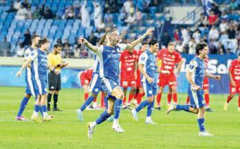 Al Nasr claim first semis spot with shootout win