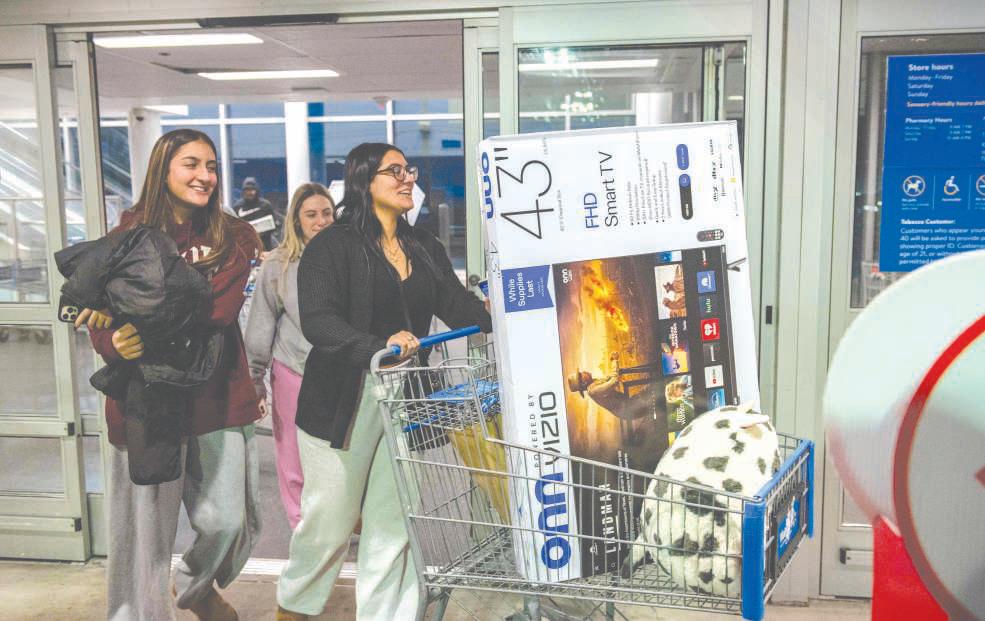 US Black Friday online sales hit record $11.8 billion, says report