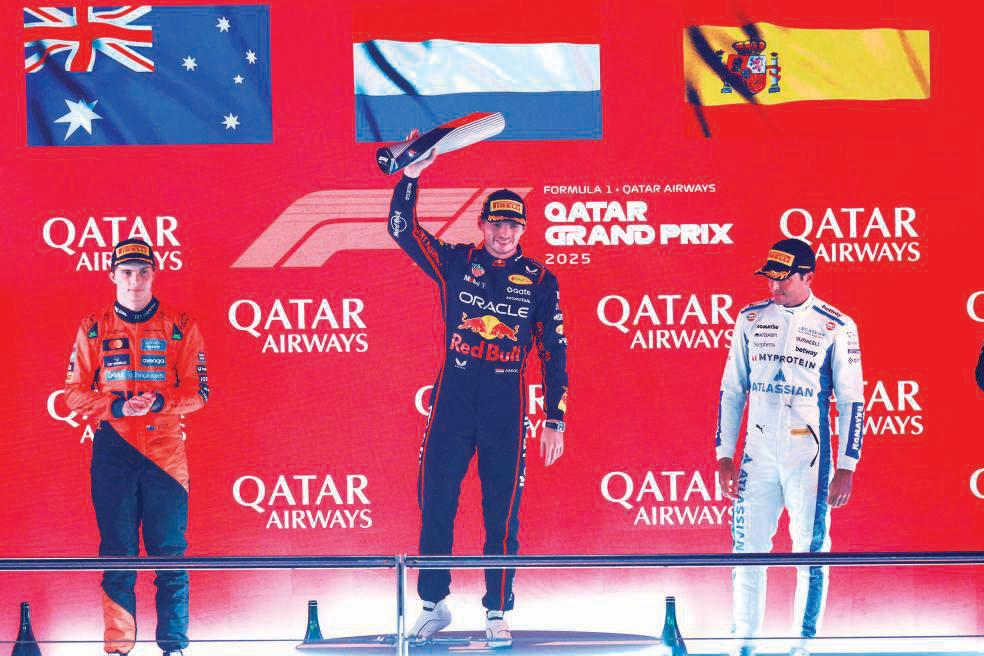 F1 set for AD final as Verstappen exploits McLaren's blunder