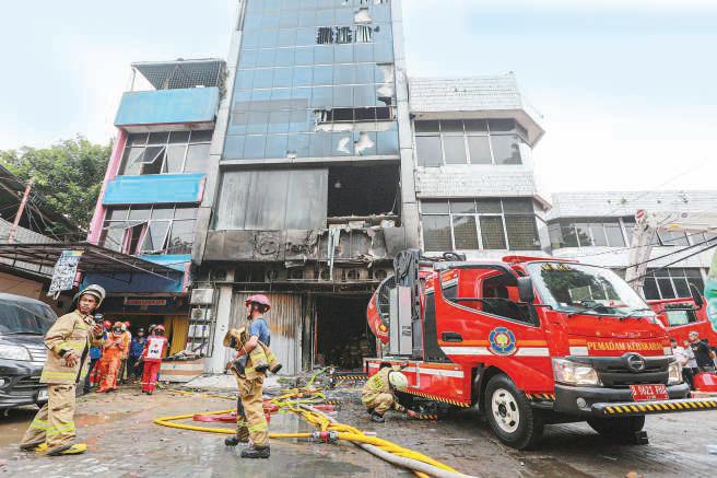 Office building fire kills 22 people in Jakarta