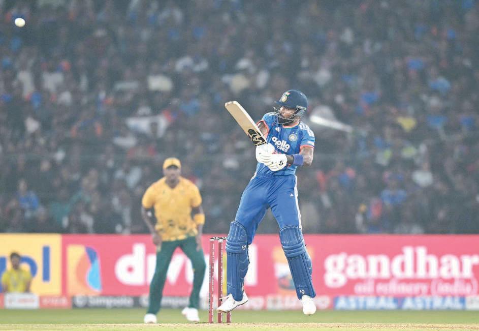 All-round Pandya, bowlers hand India thumping win over S.Africa