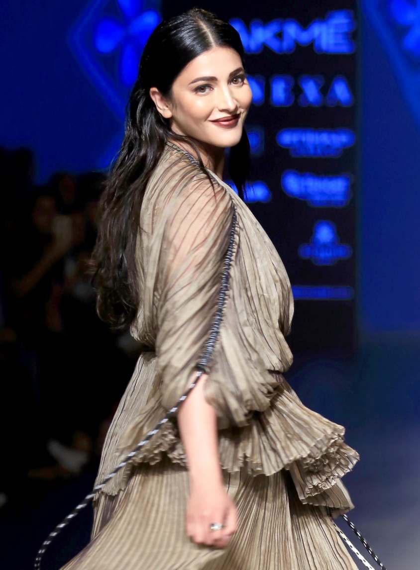 Shruti Haasan talks about her undying love for 'The Night of the Hunter'
