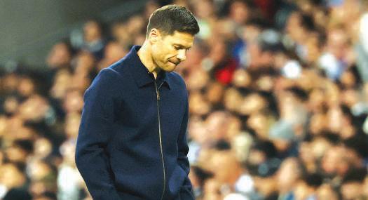 'Grateful' Alonso feels Real stars' support amid slump after City loss