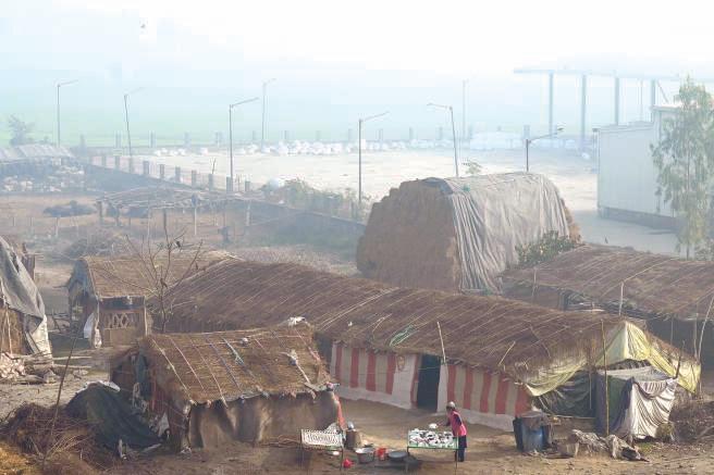 Rahul calls for plan to combat air pollution