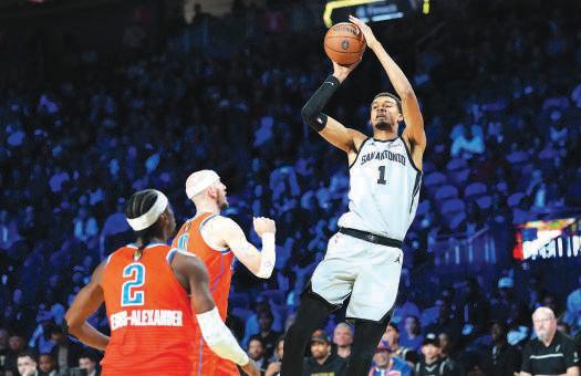 Wemby shines on comeback as Spurs stun Thunder, Knicks down Magic