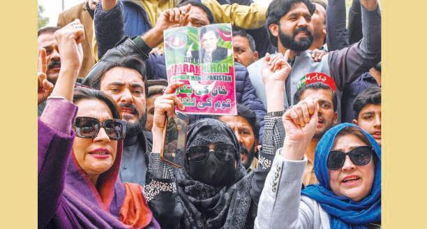 PTI wants Imran's 'basic rights' restored in jail